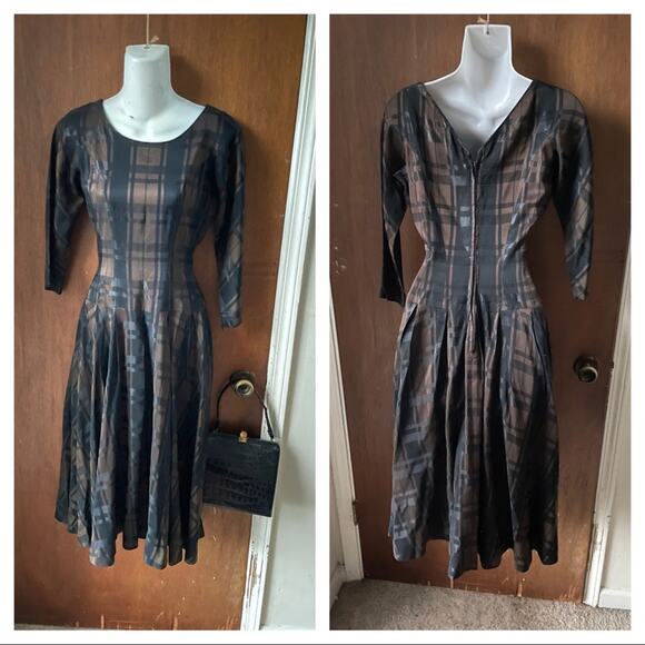50s silk Hepburn midi dress - Picture 1 of 5